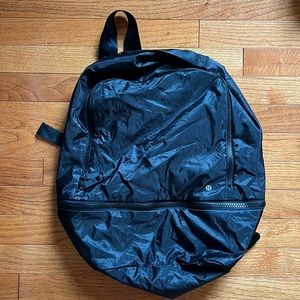 Black lululemon backpack
